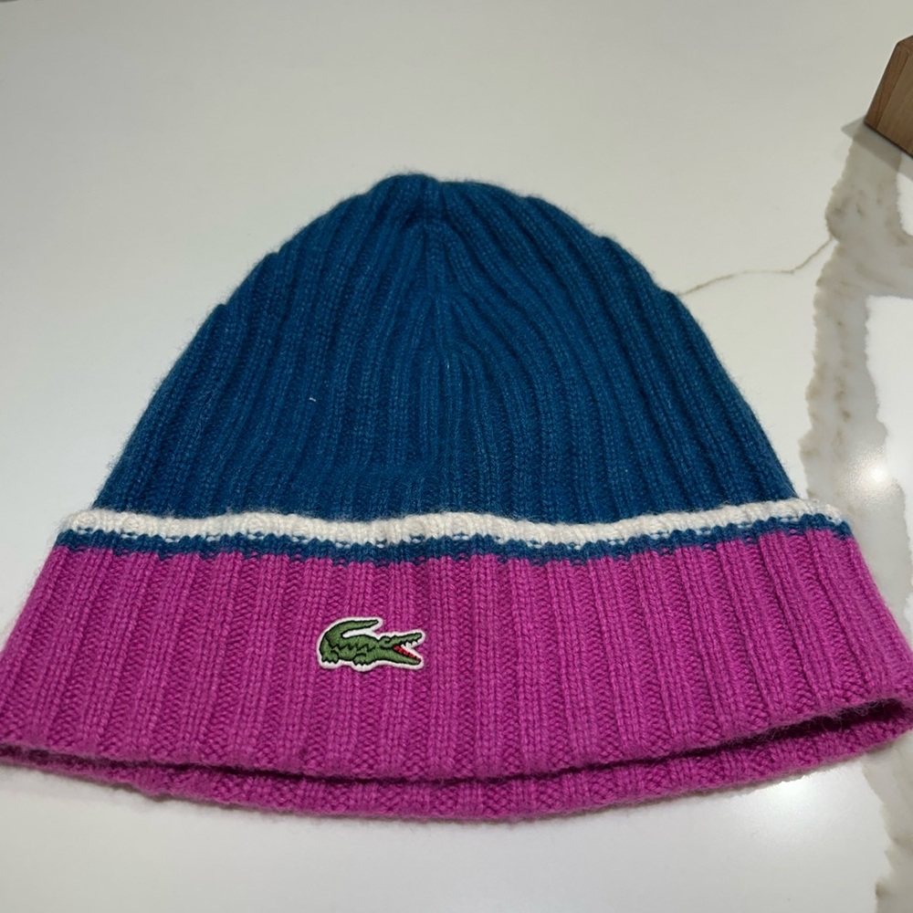 Lacoste Vintage Unisex ribbed wool beanie in a magenta and teal